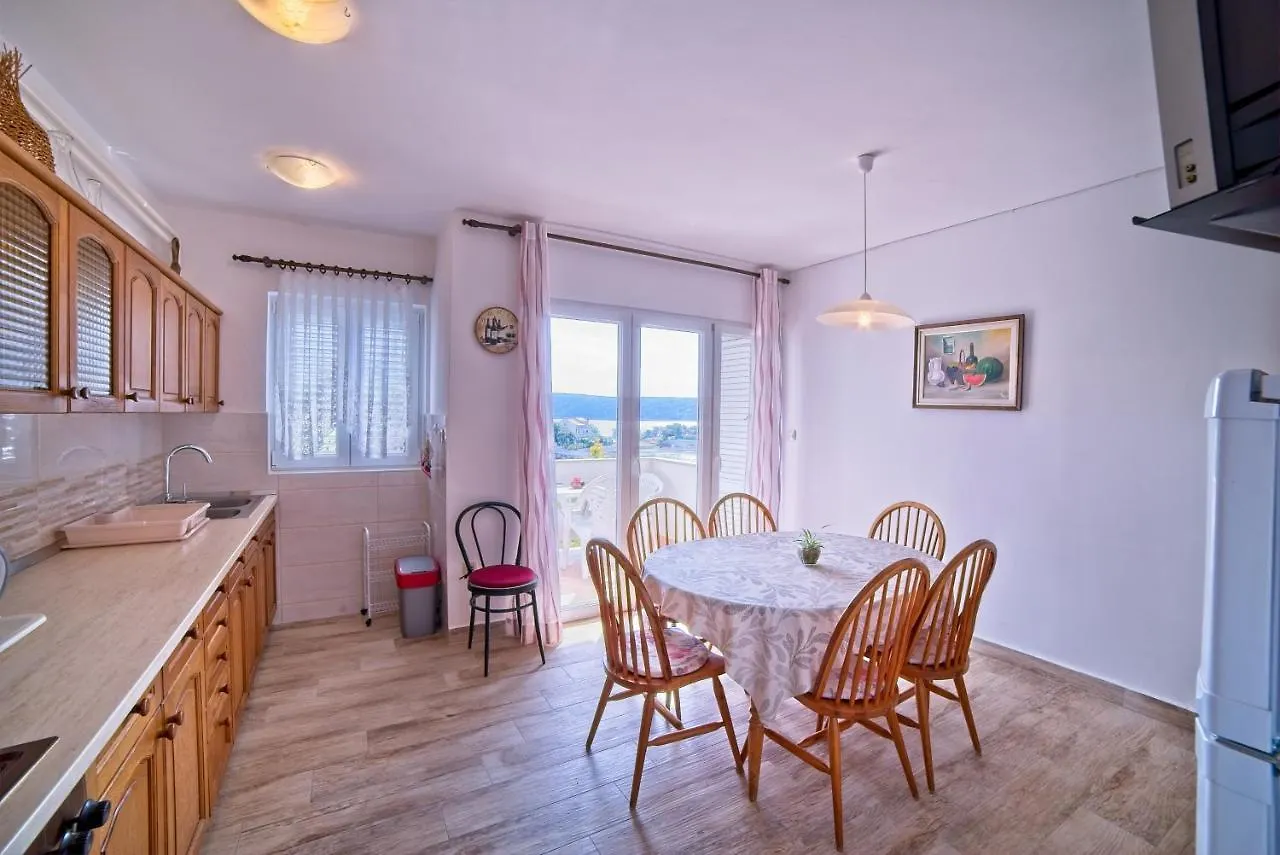 Konukevi Apartments And Rooms By The Sea Supetarska Draga - Gonar, Rab - 16761