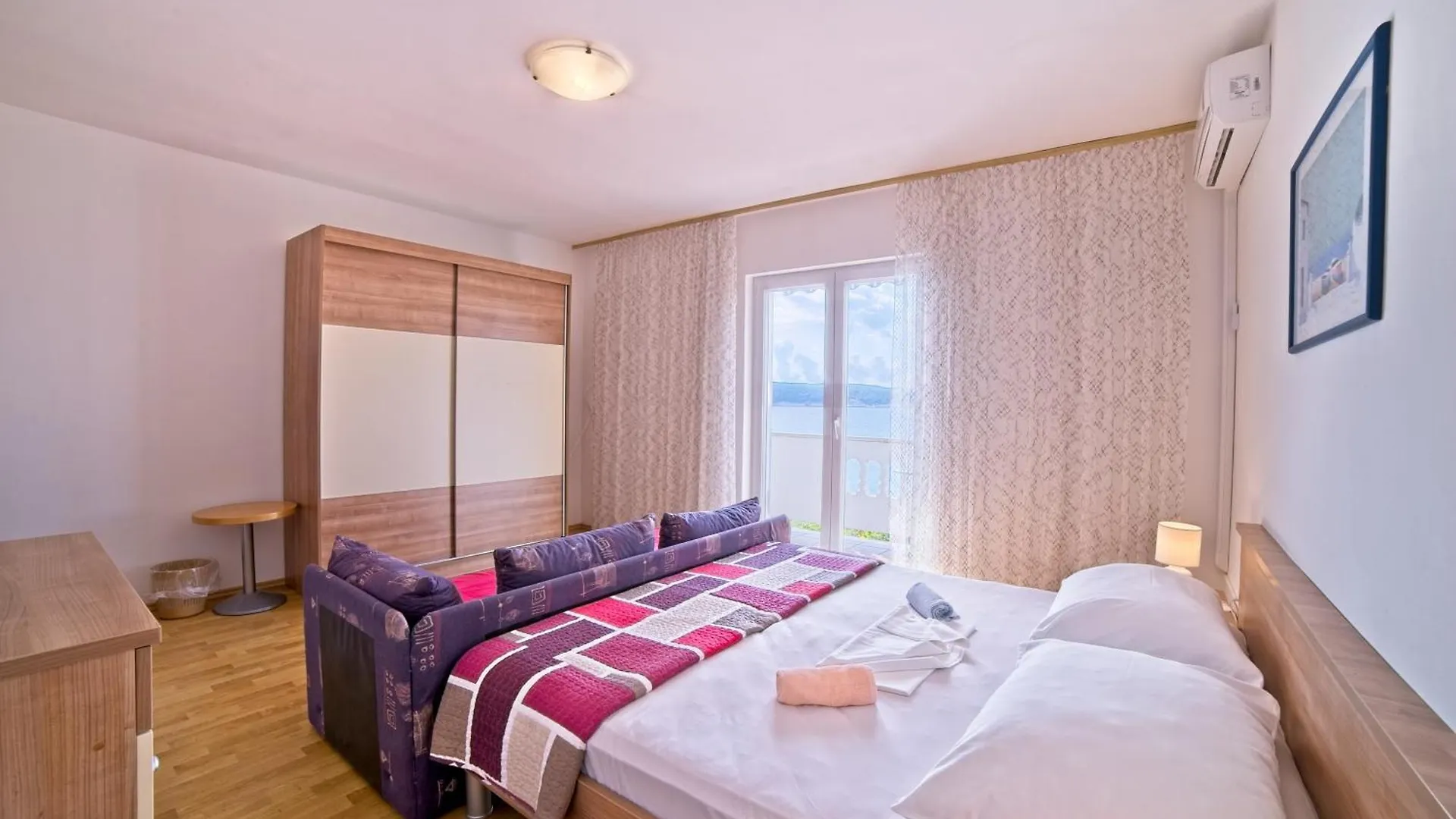 Apartments And Rooms By The Sea Supetarska Draga - Gonar, Rab - 16761 3*,  Hırvatistan
